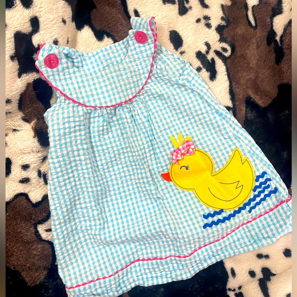 Duck dress